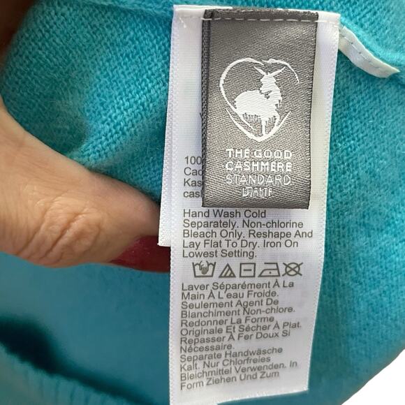 J Crew Cashmere Short Sleeve Sweater Medium Turquoise Minimalist Classic Preppy - Picture 10 of 12